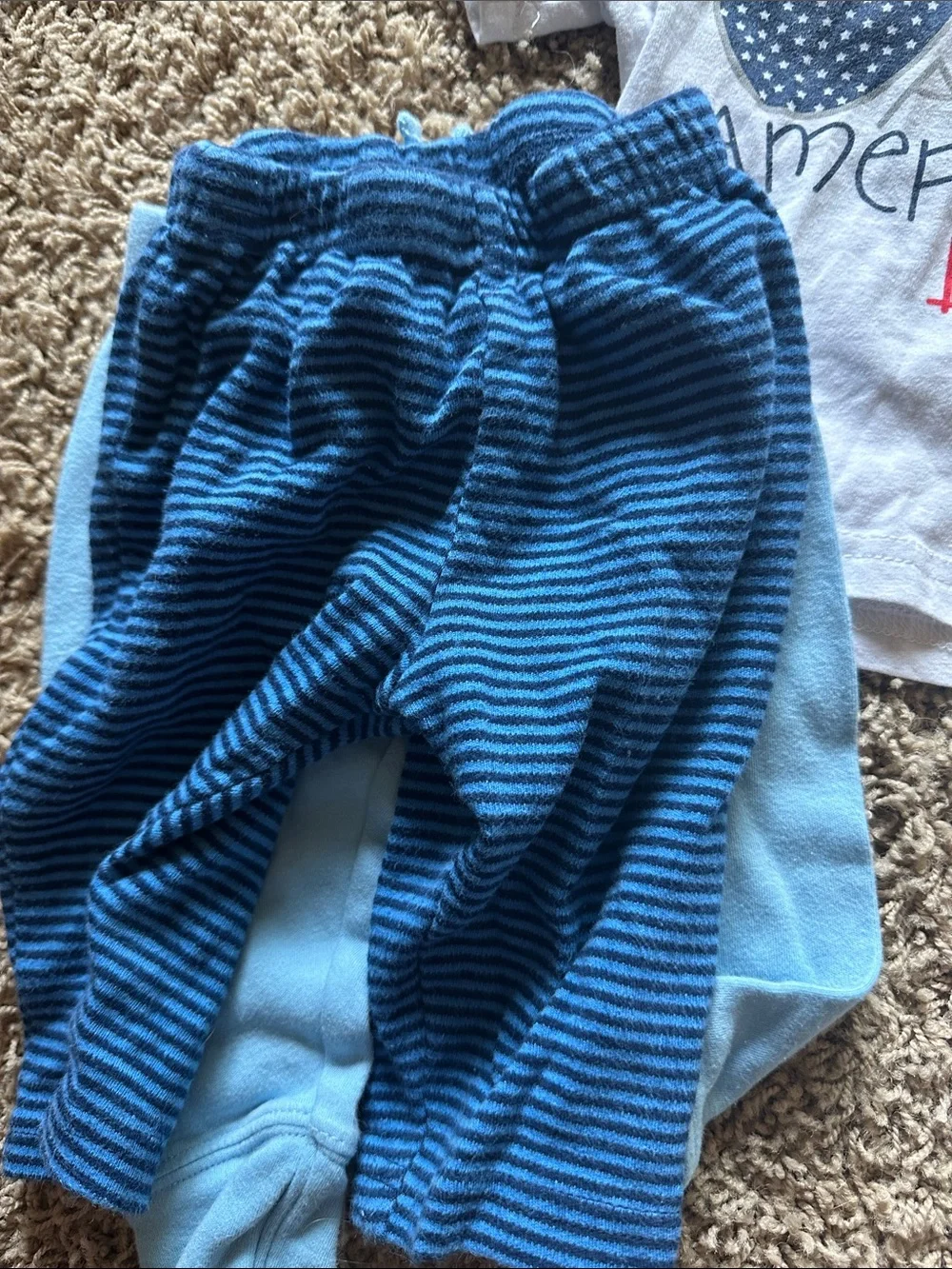 3-6 boys set of tshirt and pants